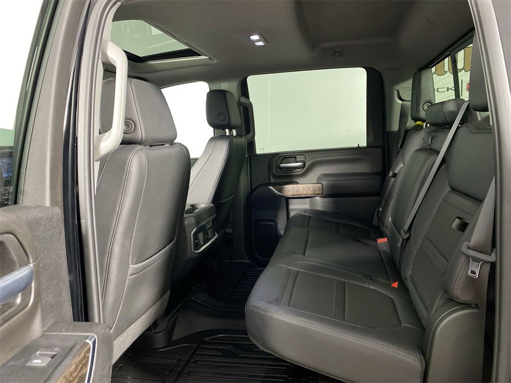 Used 2023 GMC Sierra 2500 Denali w/ Denali Ultimate Package image 22