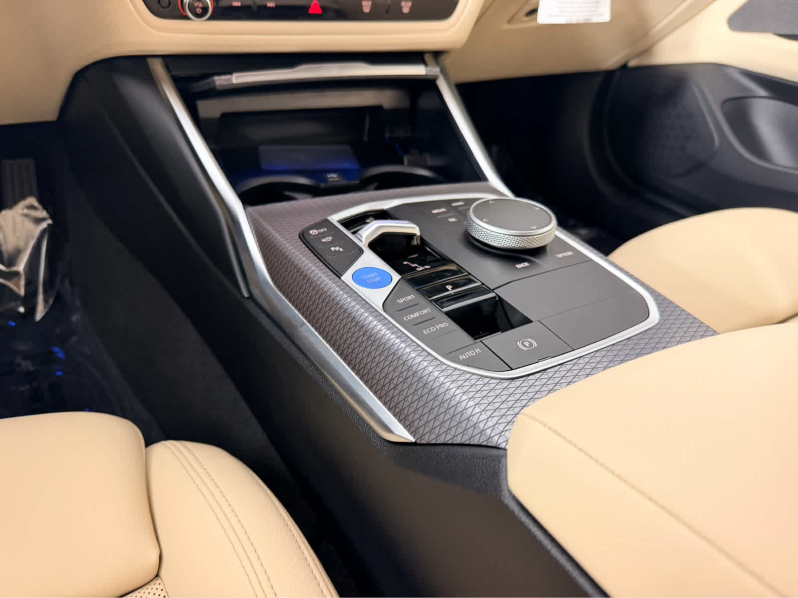 New 2026 BMW i4 eDrive40 w/ Premium Package RWD image 14