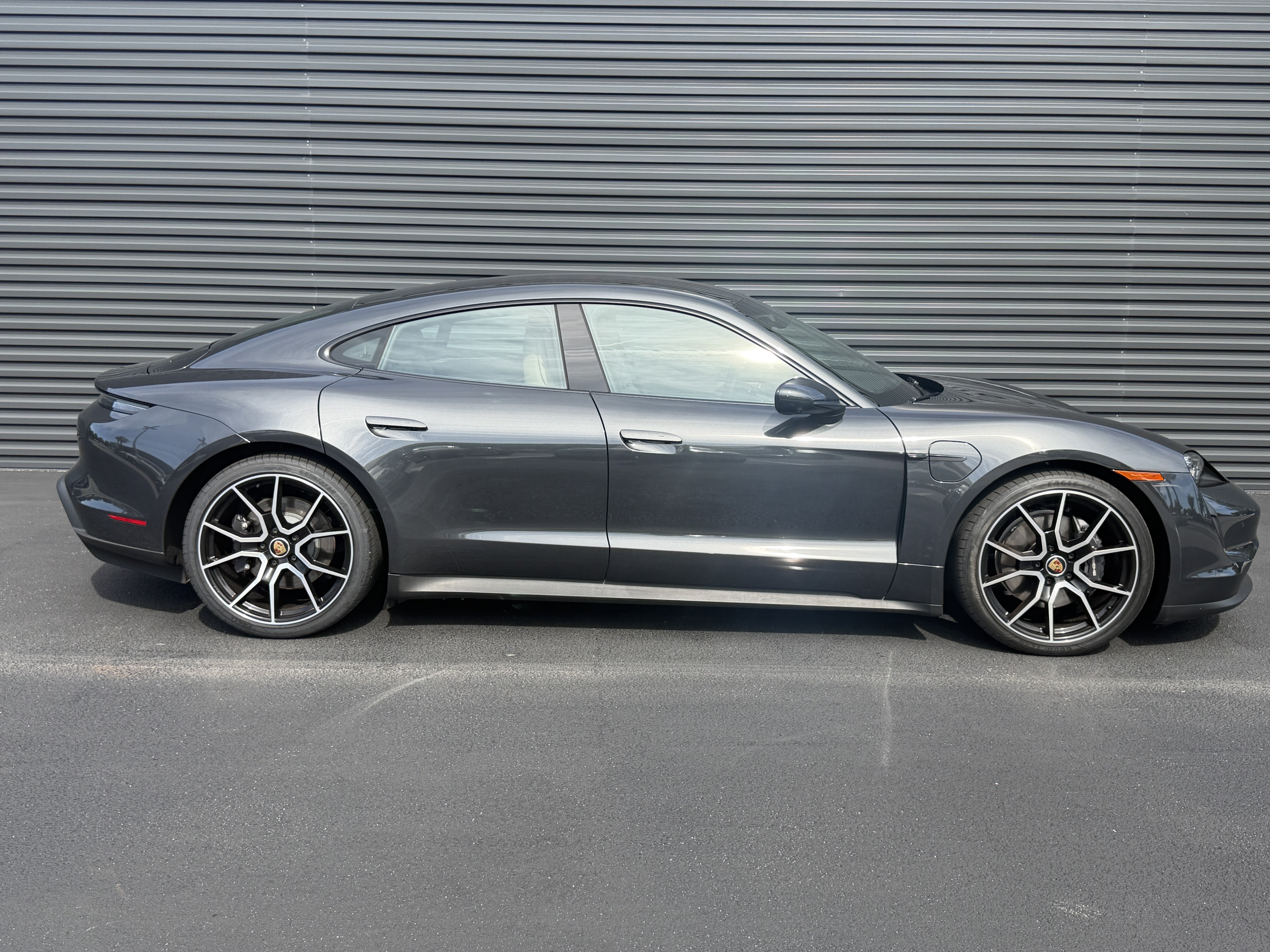 Certified 2023 Porsche Taycan RWD image 8