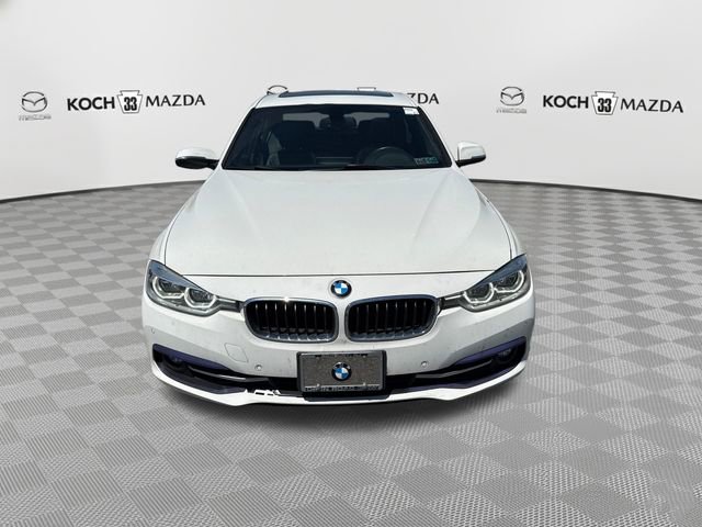 Used 2016 BMW 328i xDrive Sedan AWD/4WD image 2