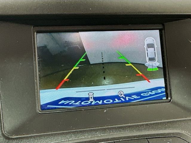Used 2017 Ford Fusion SE FWD image 13