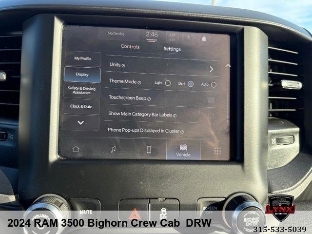 Used 2024 RAM 3500 Tradesman image 21