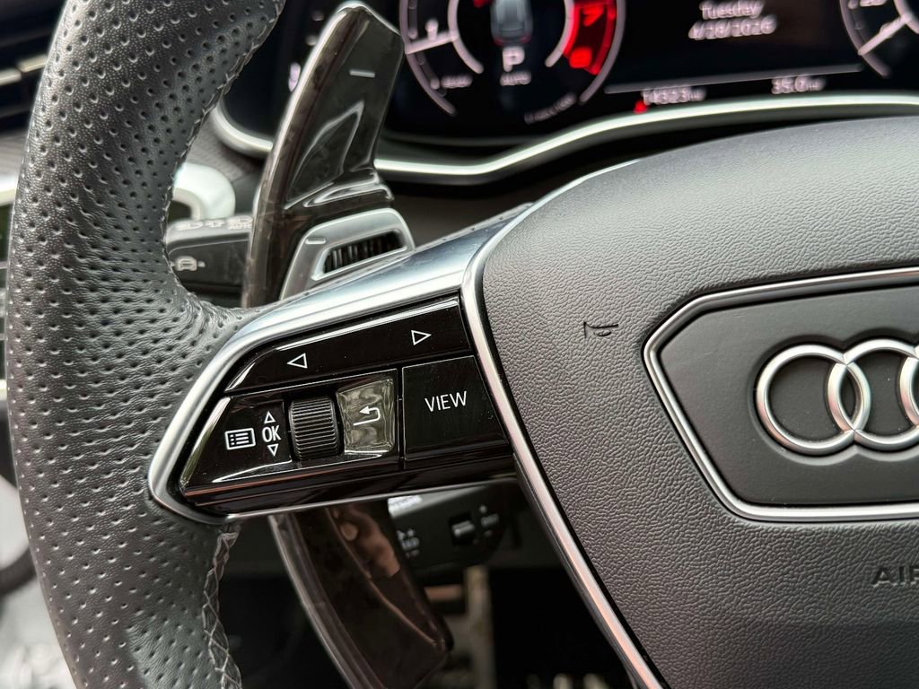 Used 2024 Audi RS 6 performance AWD/4WD image 32