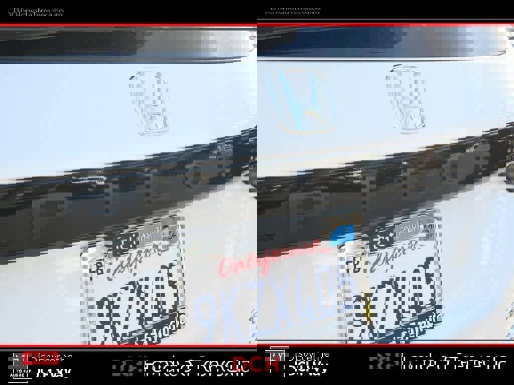 Used 2024 Honda Pilot Touring image 7