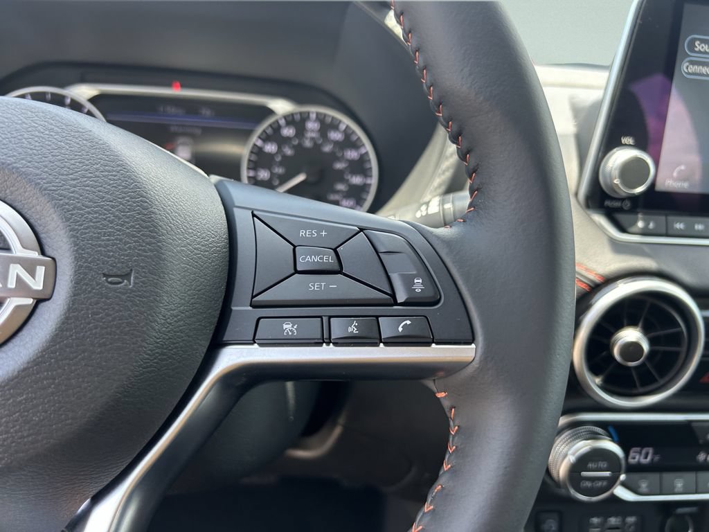Used 2024 Nissan Sentra SR FWD image 30