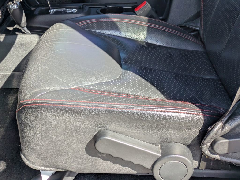 Used 2017 Jeep Wrangler Unlimited Sahara w/ Connectivity Group image 25