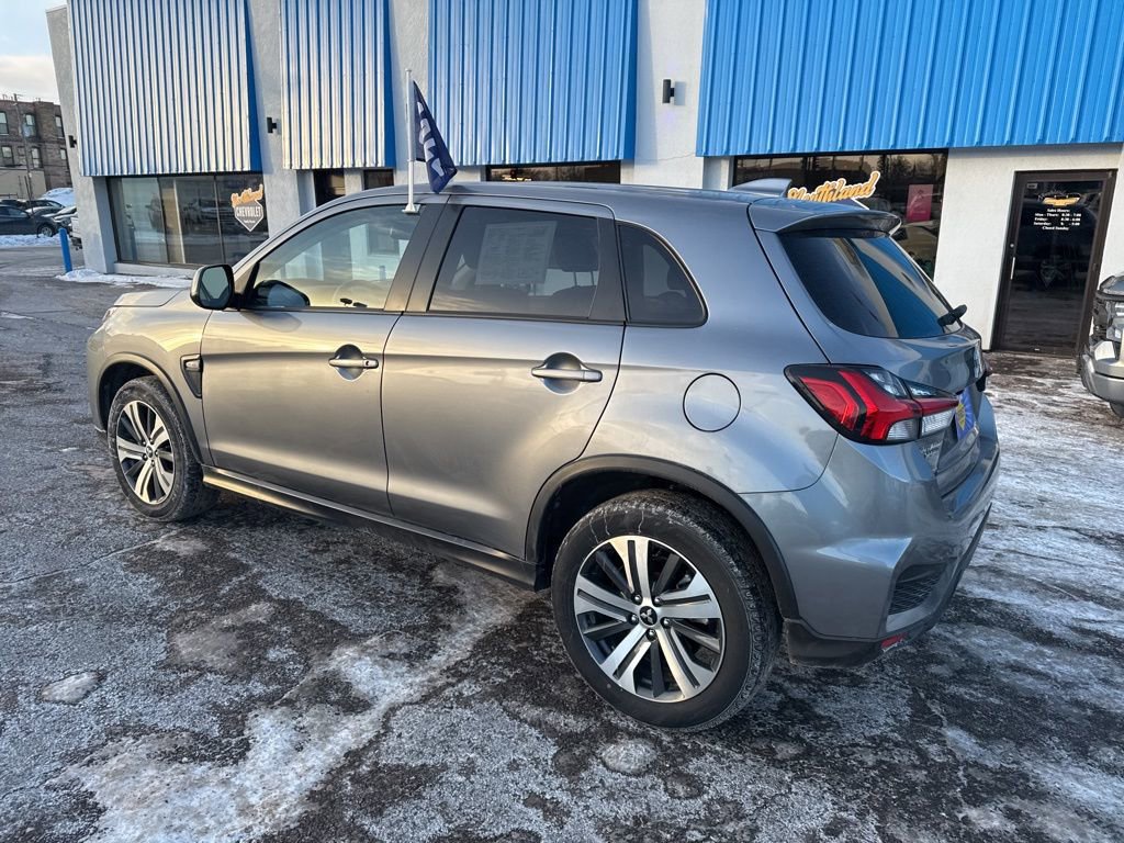 Used 2025 Mitsubishi Outlander Sport ES image 12