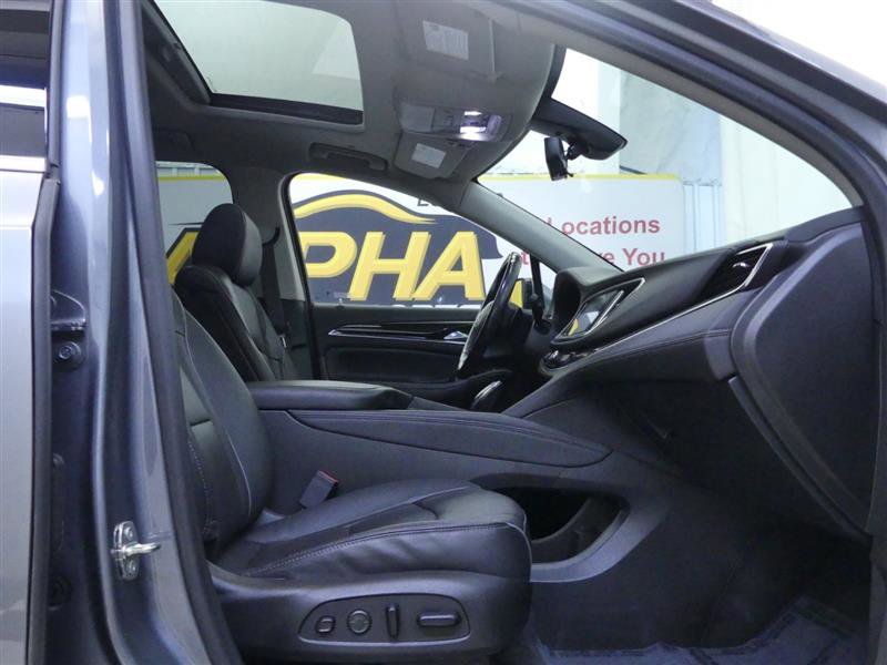 Used 2021 Buick Enclave Avenir w/ Avenir Technology Package image 8