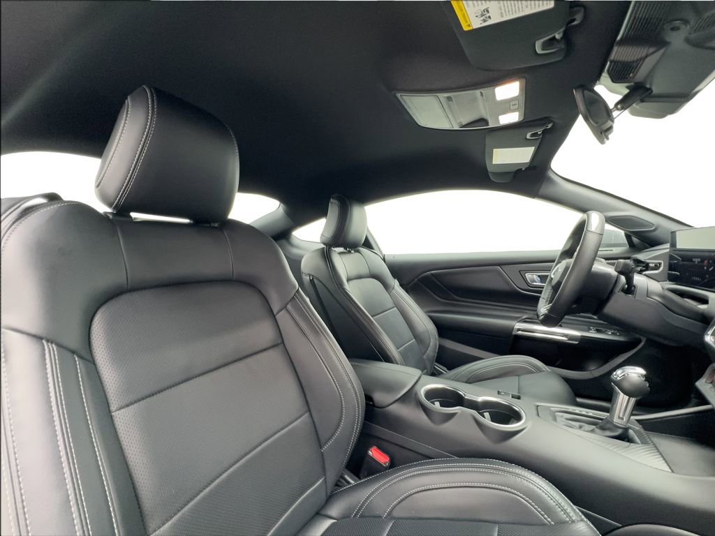 Used 2026 Ford Mustang Premium RWD image 26