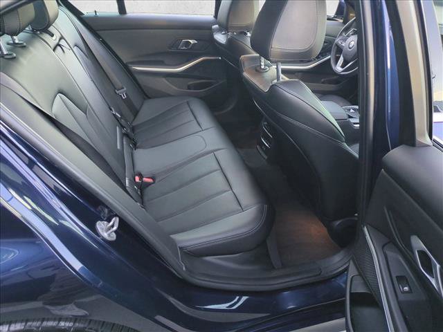 Used 2024 BMW 330i Sedan w/ Convenience Package RWD image 21