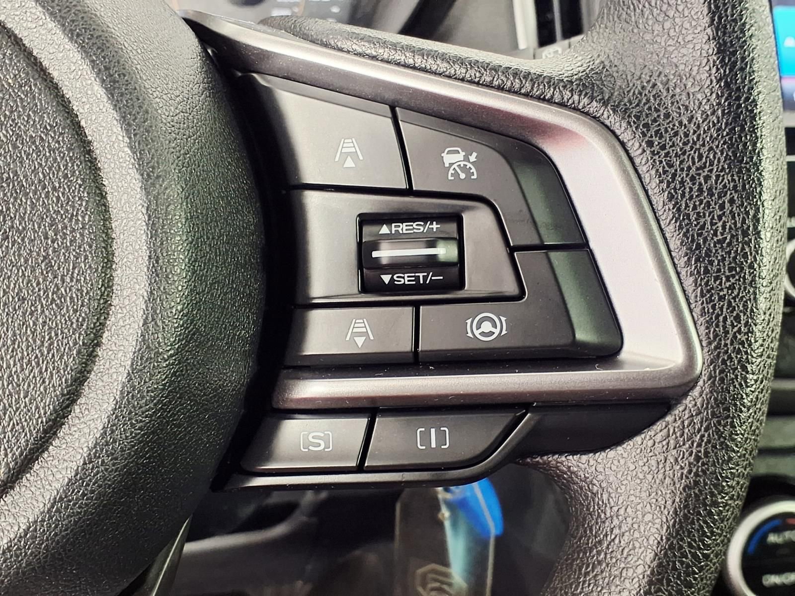 Certified 2022 Subaru Crosstrek 2.0i Premium AWD/4WD image 17