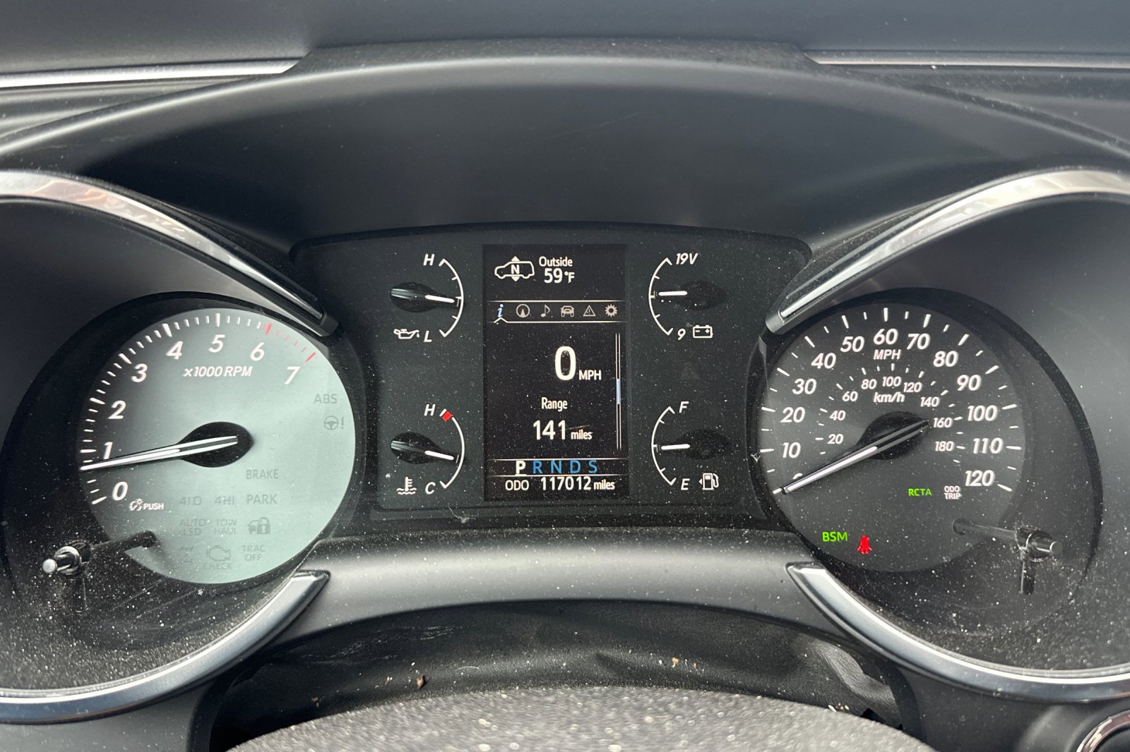 Used 2021 Toyota Sequoia Platinum AWD/4WD image 27