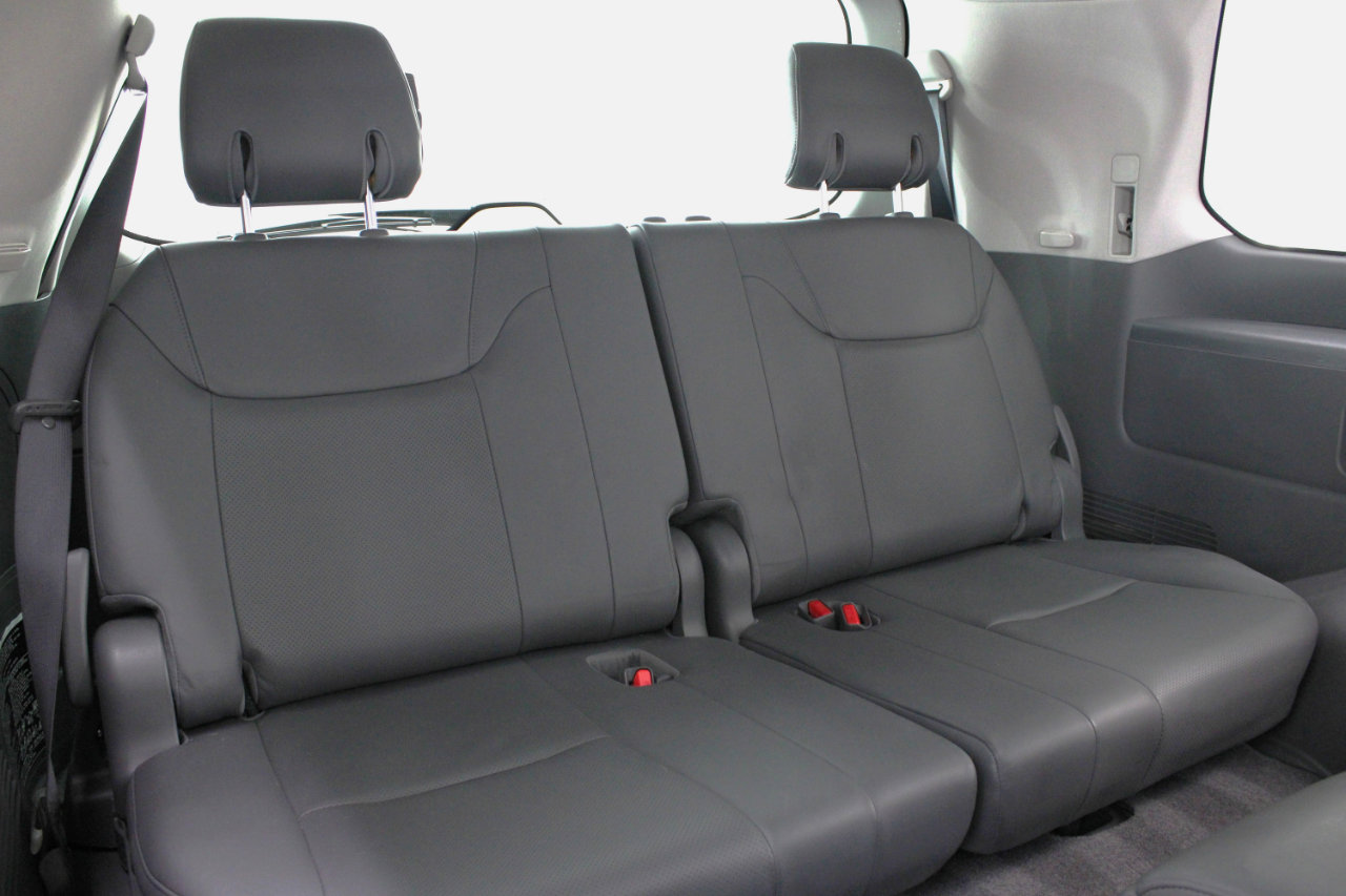 Used 2009 Lexus LX 570 4WD image 45