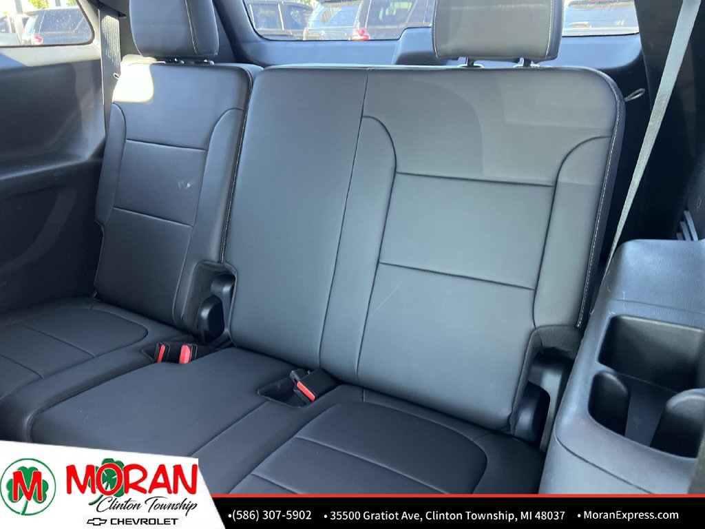 Certified 2023 Chevrolet Traverse LT FWD image 14