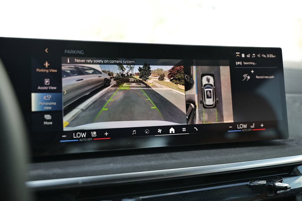 New 2026 BMW X5 xDrive50e w/ M Sport Package image 39