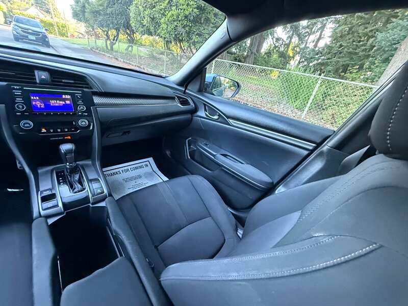 Used 2017 Honda Civic Sport image 16