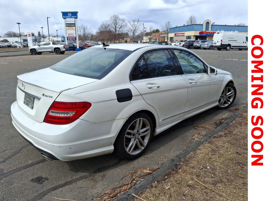 Used 2014 Mercedes-Benz C 300 4MATIC Sedan image 5