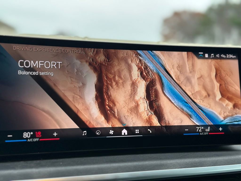 Certified 2024 BMW X5 xDrive40i w/ Premium Package image 49