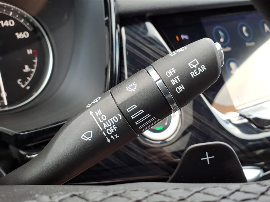 New 2025 Cadillac XT6 Premium Luxury w/ LPO, Floor Liner Package image 16