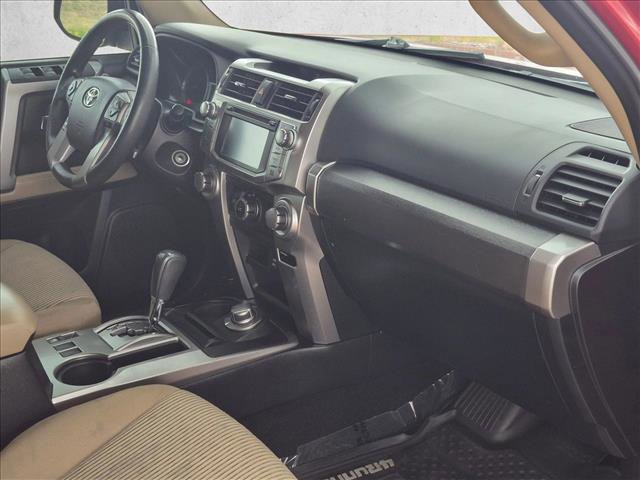 Used 2016 Toyota 4Runner SR5 image 22