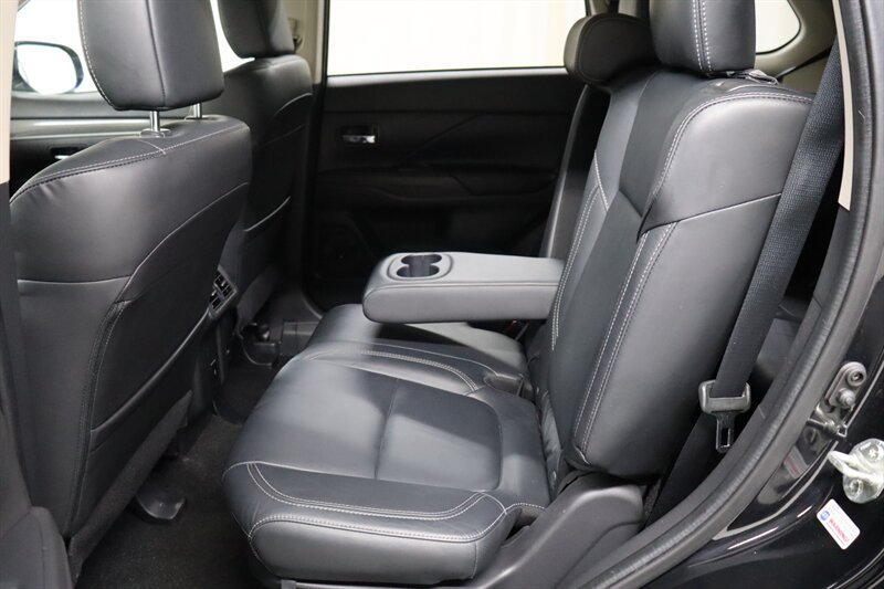 Used 2020 Mitsubishi Outlander GT AWD/4WD image 19