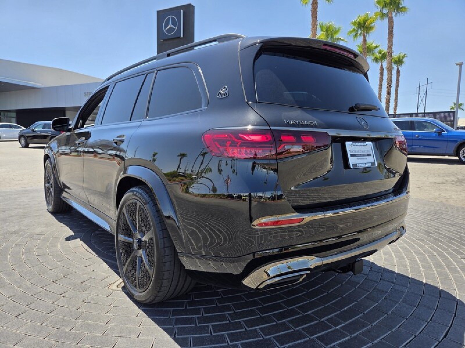 New 2026 Mercedes-Benz Maybach GLS 600 4MATIC image 3