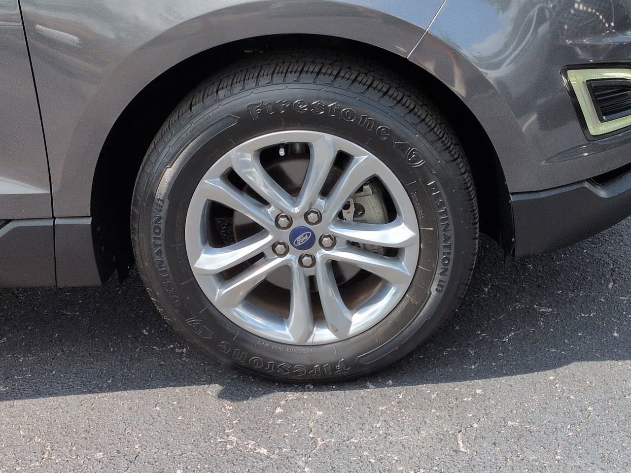 Used 2018 Ford Edge SEL w/ Equipment Group 201A FWD image 11