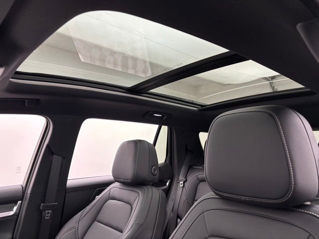 New 2026 GMC Terrain Elevation w/ Elevation Premium Package AWD/4WD image 5