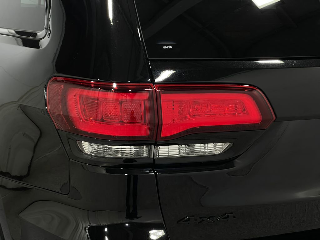 Used 2019 Jeep Grand Cherokee Altitude image 35