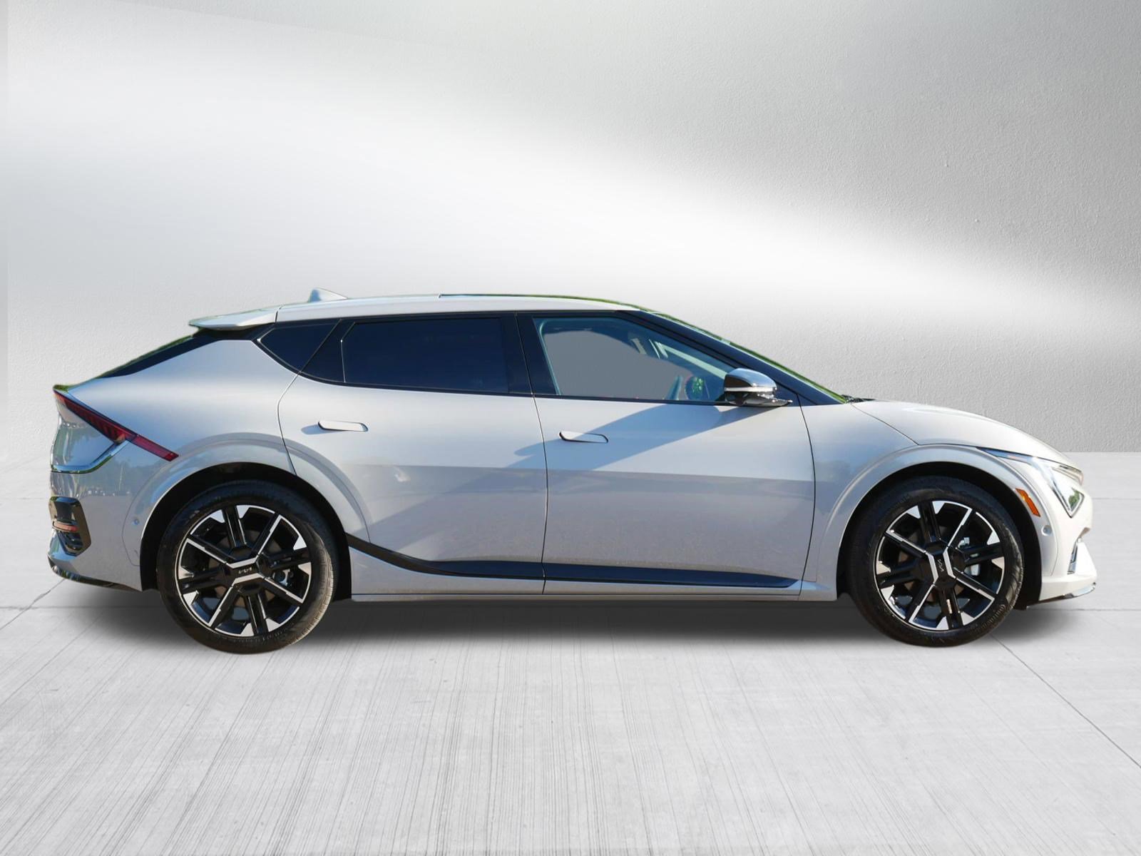 Certified 2025 Kia EV6 GT-Line AWD/4WD image 9