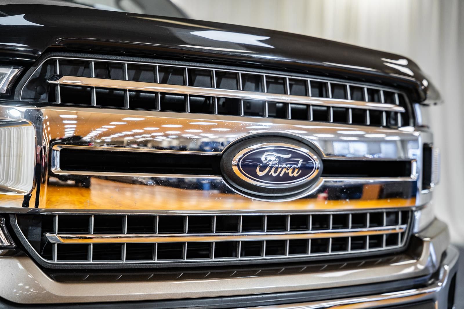 Used 2020 Ford F150 XLT w/ Equipment Group 302A Luxury image 7