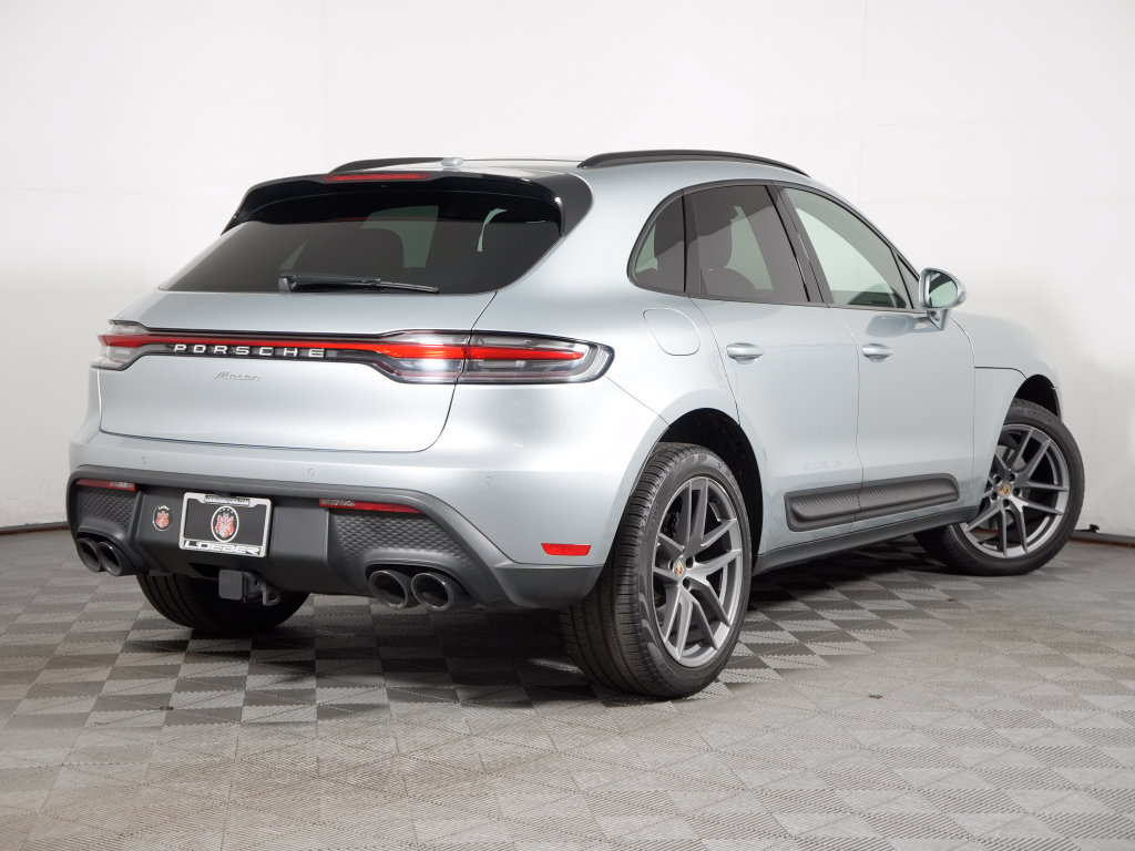 Certified 2023 Porsche Macan Turbo AWD/4WD image 7