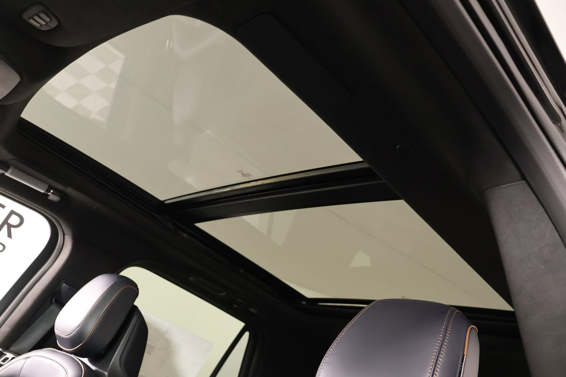 New 2026 Lincoln Navigator Black Label image 16