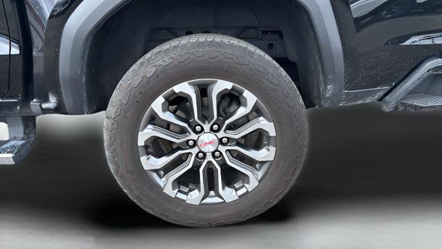 Used 2024 GMC Canyon Denali AWD/4WD image 22