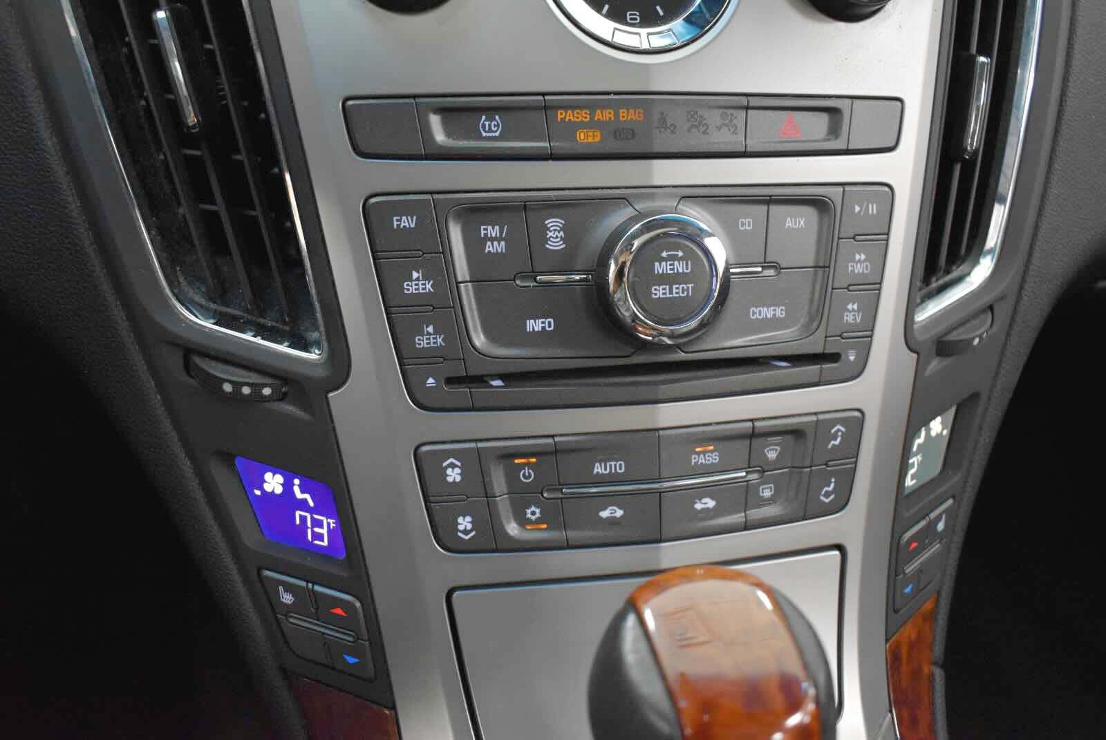 Used 2010 Cadillac CTS Luxury AWD/4WD image 23