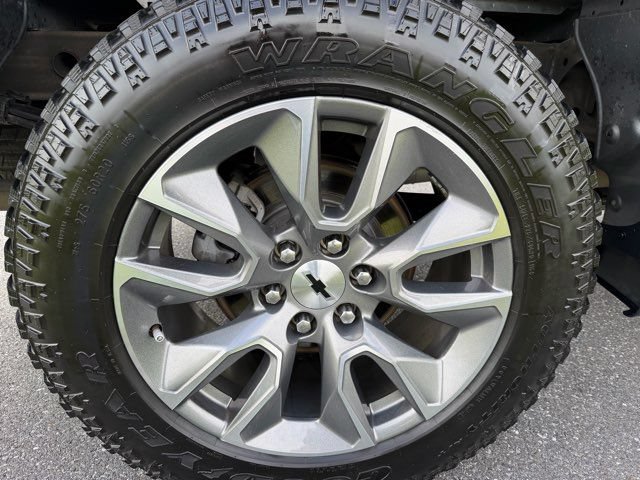 Used 2021 Chevrolet Silverado 1500 RST w/ All Star Edition Plus AWD/4WD image 30