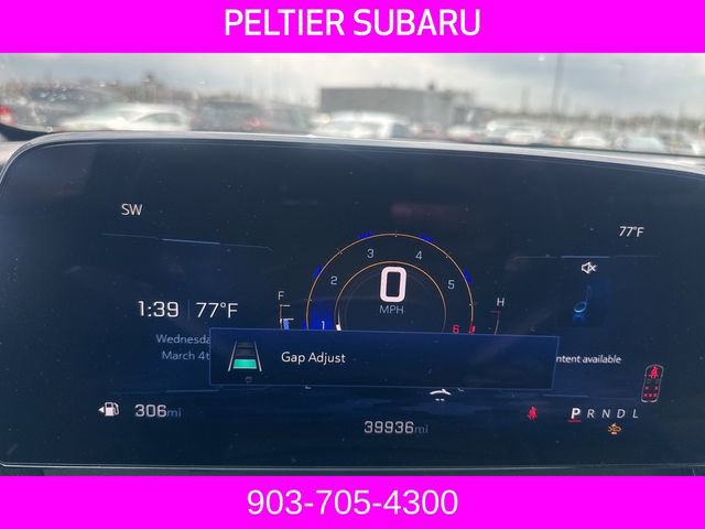 Used 2025 Chevrolet Traverse LT image 18