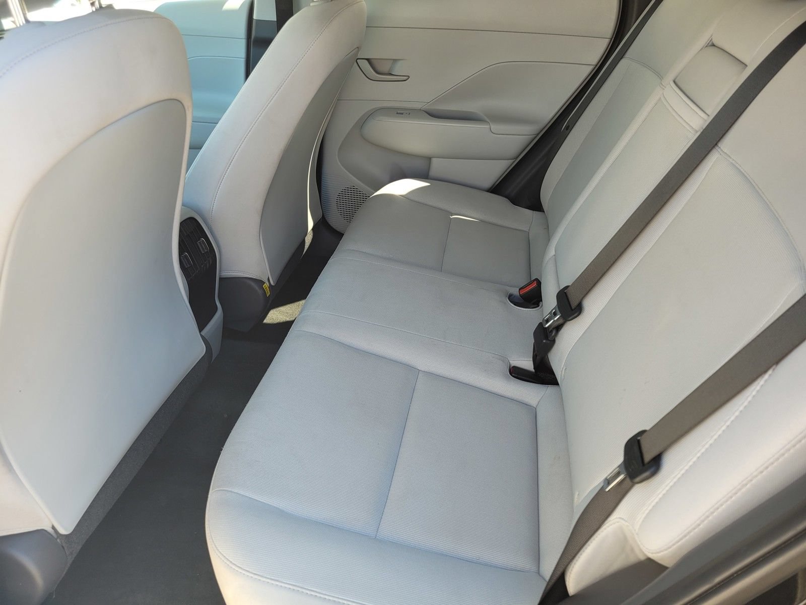 Certified 2025 Hyundai Kona SEL AWD/4WD image 10