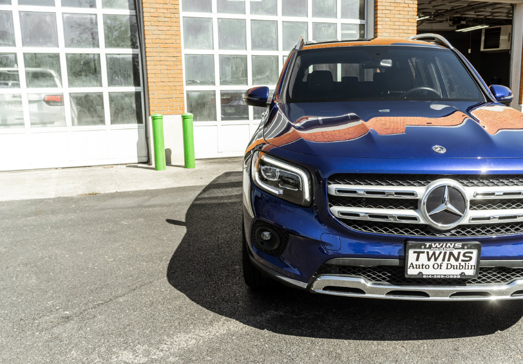 Used 2023 Mercedes-Benz GLB 250 4MATIC image 33