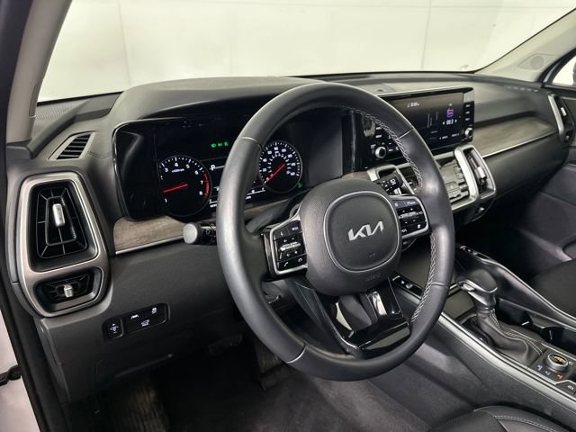 Used 2022 Kia Sorento X-Line EX image 13