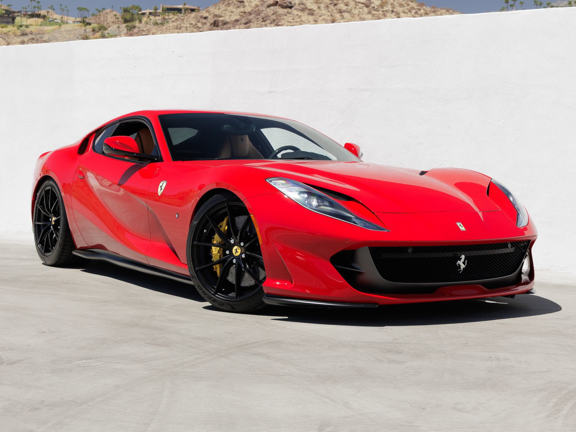 Used 2019 Ferrari 812 Superfast RWD image 9