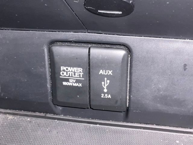 Certified 2017 Honda Pilot Touring image 28