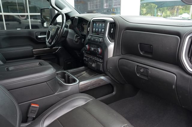 Used 2020 Chevrolet Silverado 3500 LTZ w/ LTZ Plus Package AWD/4WD image 22