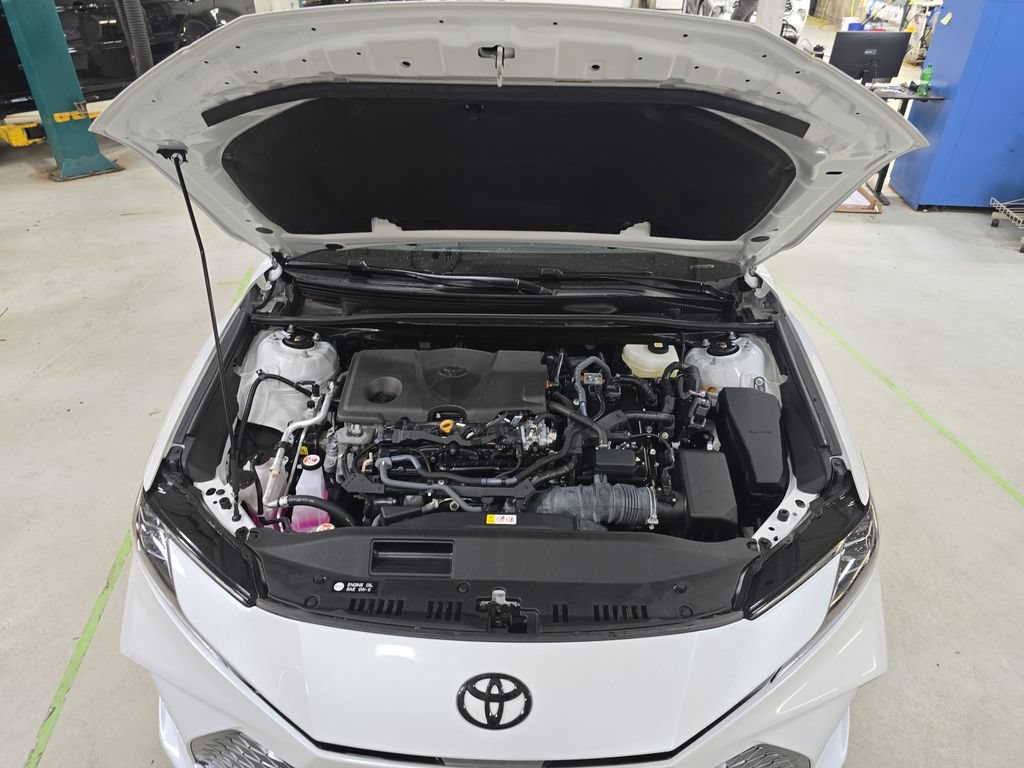 Certified 2025 Toyota Camry XLE AWD/4WD image 35
