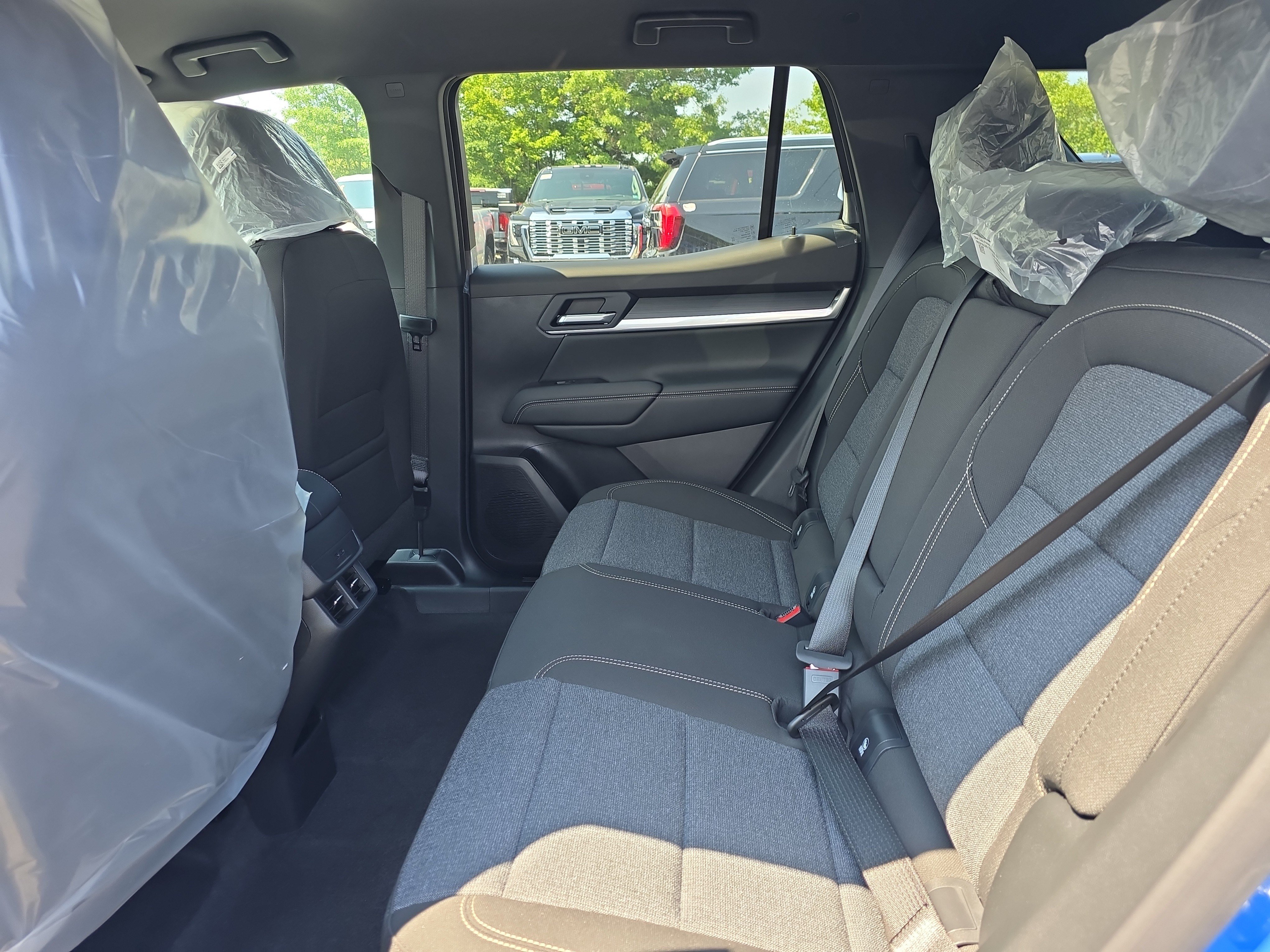New 2027 GMC Terrain Elevation w/ LPO, Floor Liner Package FWD image 13