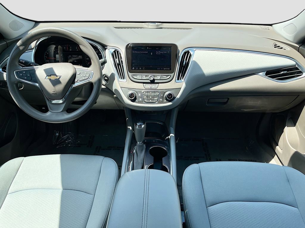 Used 2020 Chevrolet Malibu LT FWD image 27