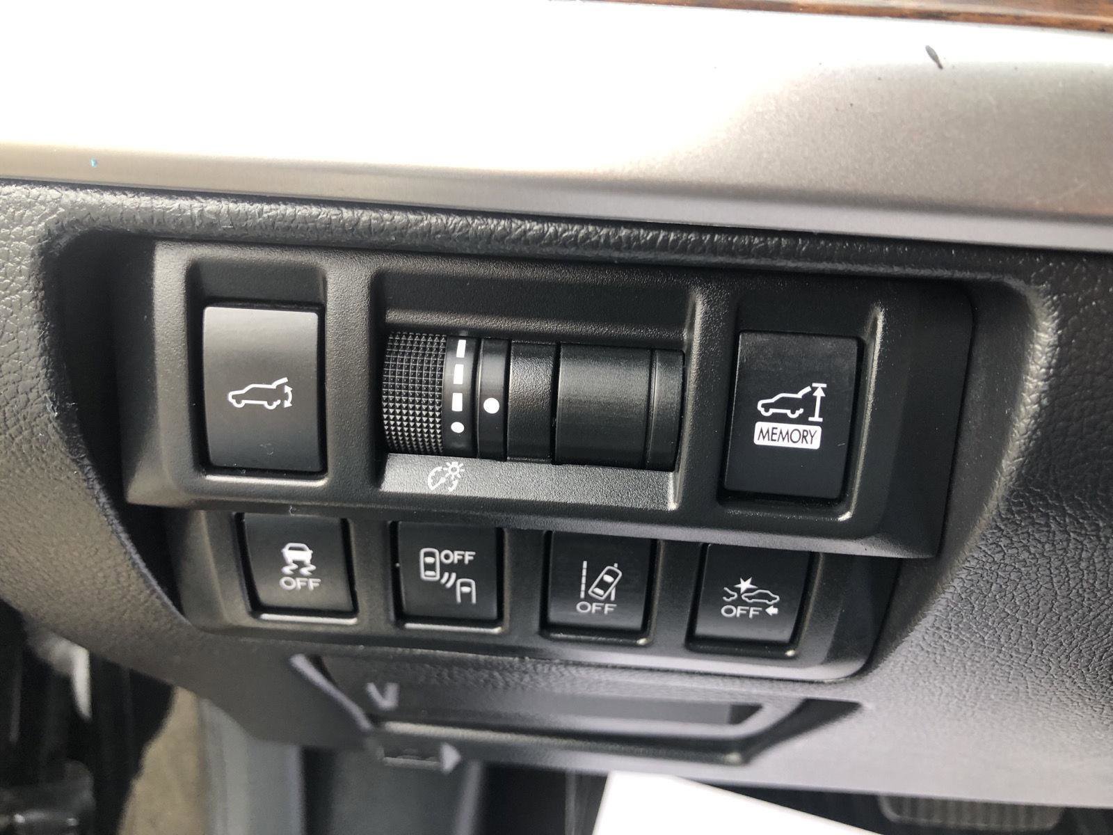 Used 2019 Subaru Outback 2.5i Limited AWD/4WD image 20