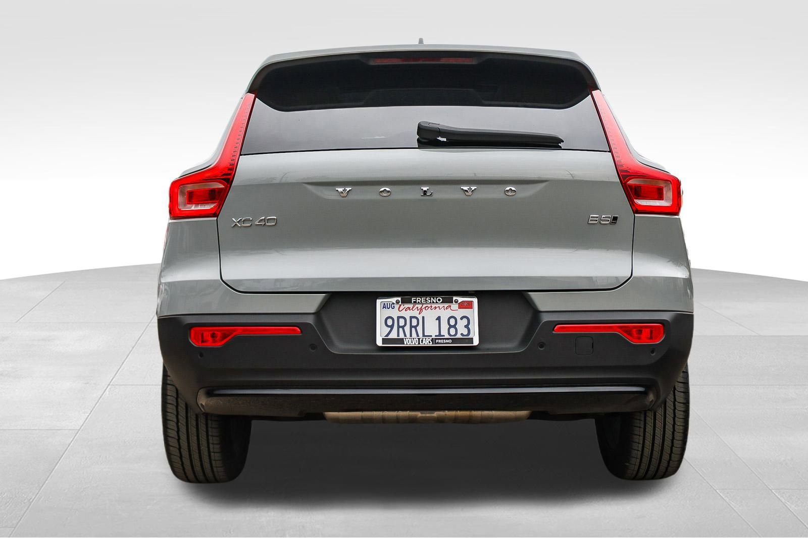 Used 2026 Volvo XC40 B5 Plus w/ Protection Package Premier image 7