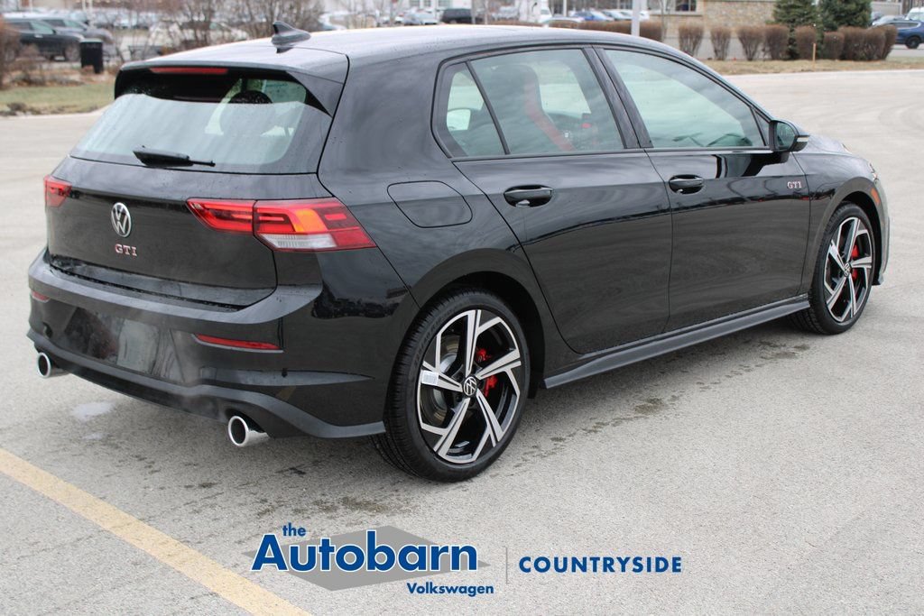 New 2026 Volkswagen GTI SE FWD image 6