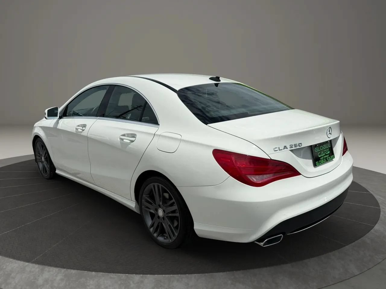 Used 2015 Mercedes-Benz CLA 250 image 6